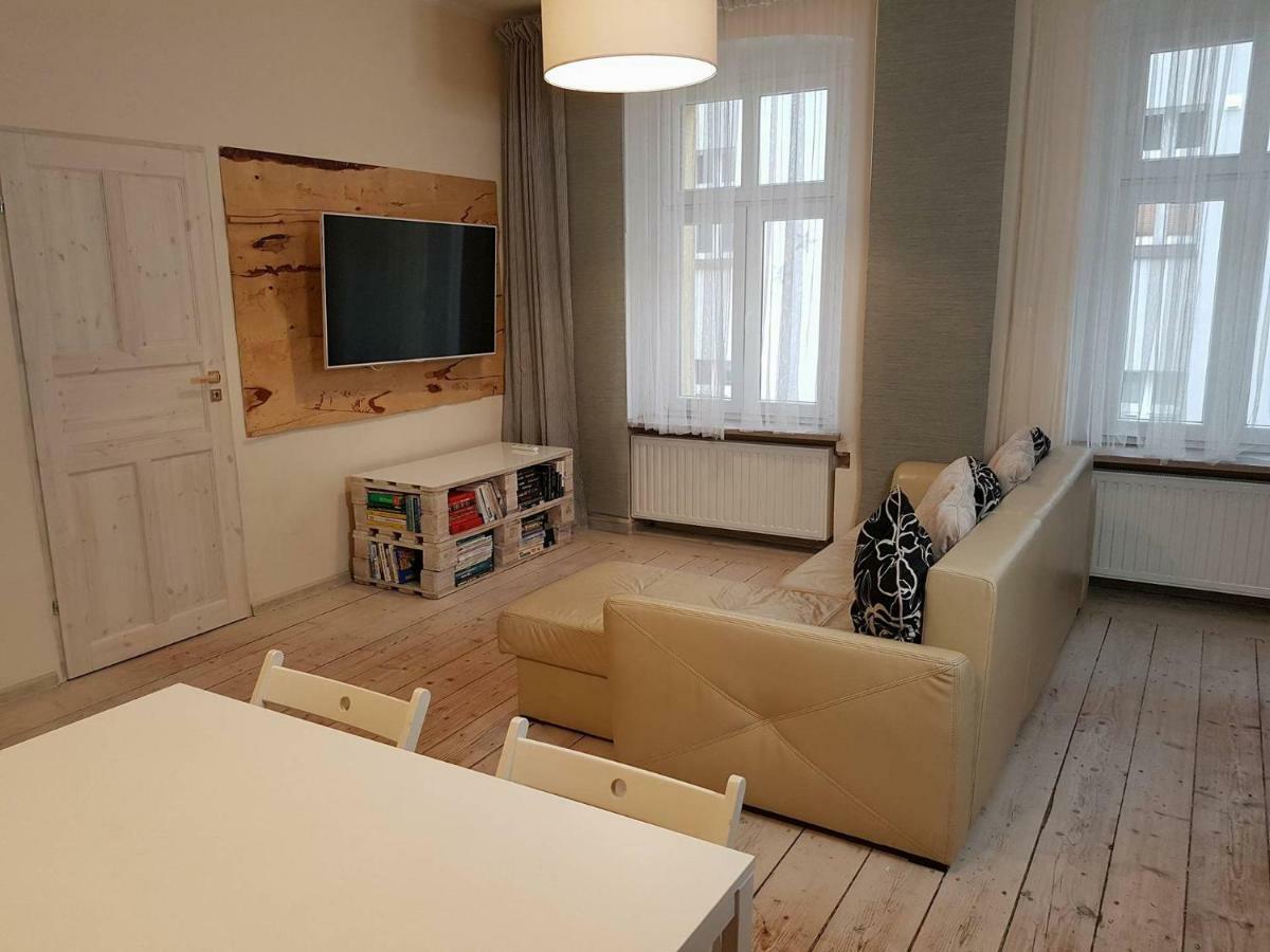 Apartament Zwyciestwa Γκλίβιτσε Εξωτερικό φωτογραφία